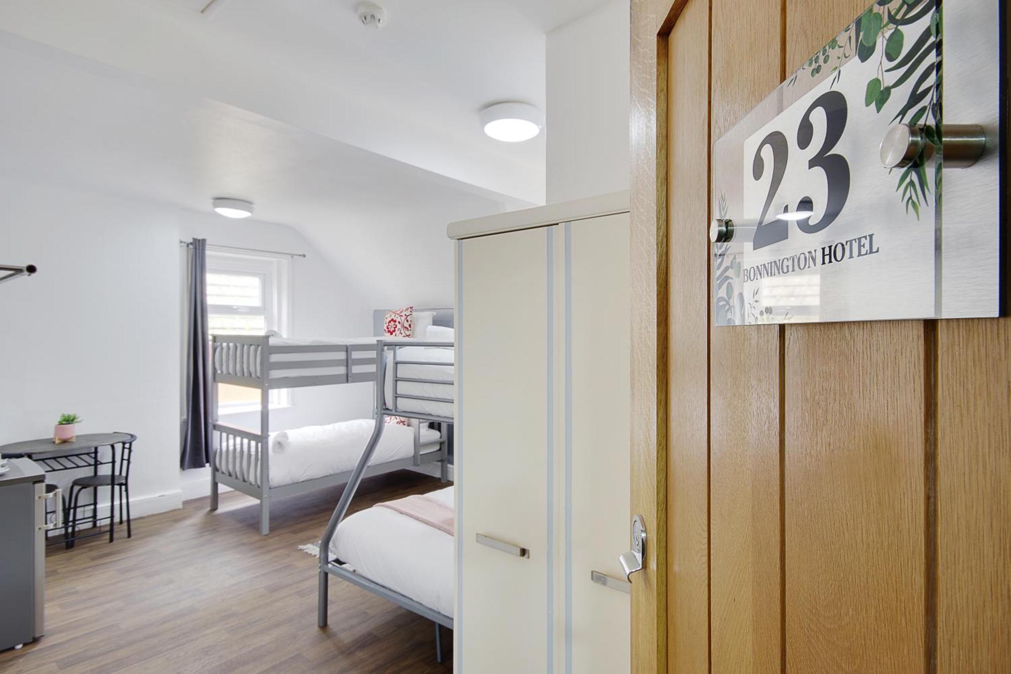 Azure Beach Hotel Bournemouth Eksteriør bilde